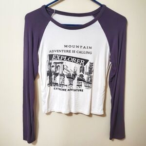 Long-Sleeve Gray/White Brooklyn NY Raglan Shirt (S-M)